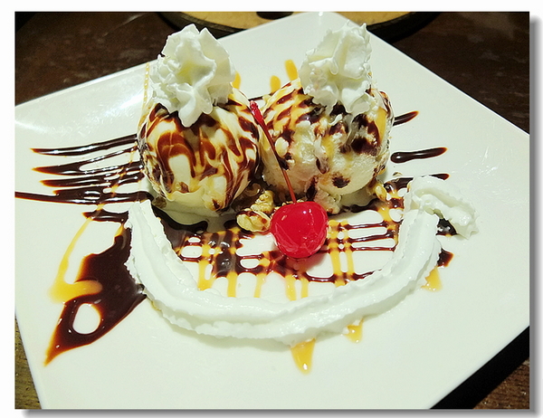 T.G.I.Friday's 星期五美式餐廳(古亭店)：【台北市】TGI FRIDAYS星期五美式餐廳-生日聚餐的新選擇