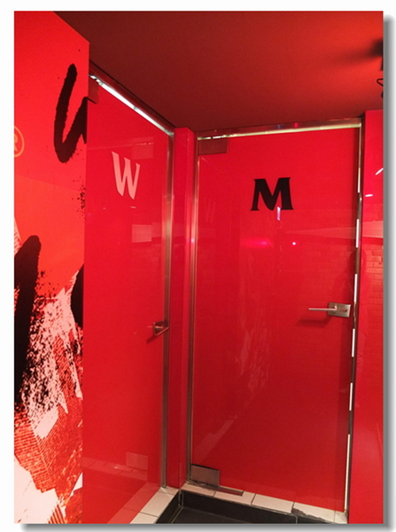 T.G.I.Friday's 星期五美式餐廳(古亭店)：【台北市】TGI FRIDAYS星期五美式餐廳-生日聚餐的新選擇