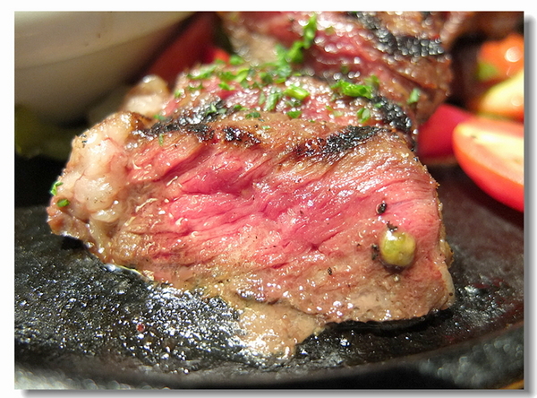 T.G.I.Friday's 星期五美式餐廳(古亭店)：【台北市】TGI FRIDAYS星期五美式餐廳-生日聚餐的新選擇