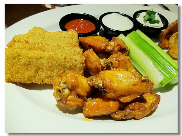 T.G.I.Friday's 星期五美式餐廳(古亭店)：【台北市】TGI FRIDAYS星期五美式餐廳-生日聚餐的新選擇