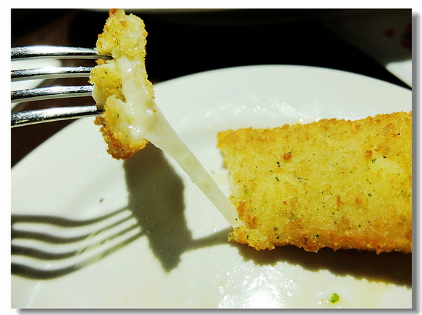 T.G.I.Friday's 星期五美式餐廳(古亭店)：【台北市】TGI FRIDAYS星期五美式餐廳-生日聚餐的新選擇