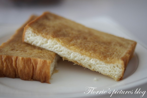 夢饗烘焙:台中美食~BAKING DREAM夢饗烘焙~熟成蜂蜜吐司真是好吃丫