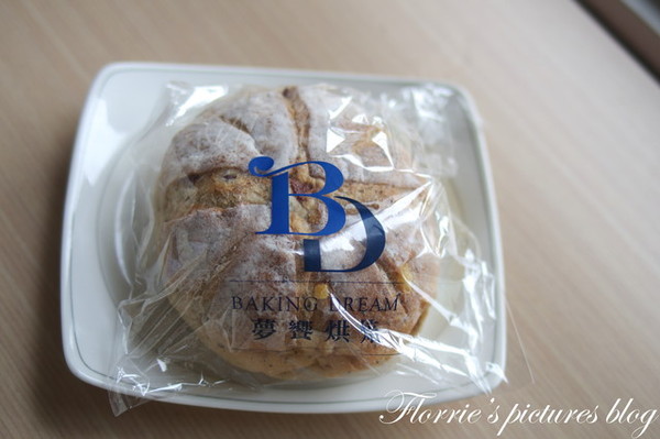 夢饗烘焙:台中美食~BAKING DREAM夢饗烘焙~熟成蜂蜜吐司真是好吃丫