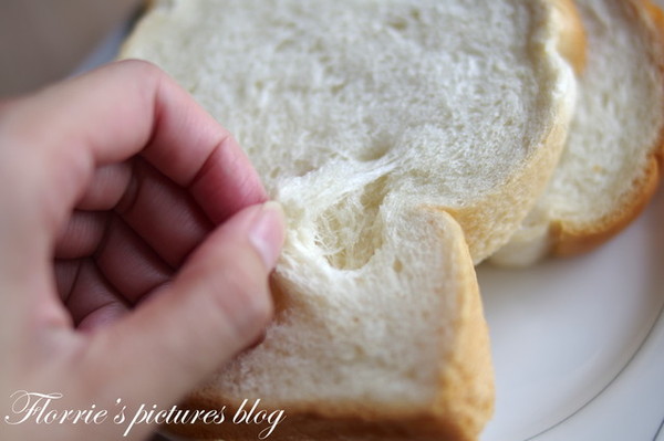 夢饗烘焙:台中美食~BAKING DREAM夢饗烘焙~熟成蜂蜜吐司真是好吃丫