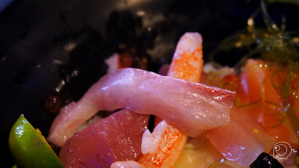 生魚片蓋飯