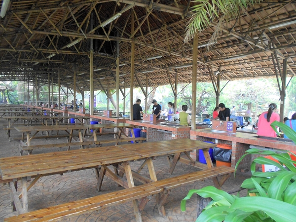 淨園休閒農場：走！來去給動物看~