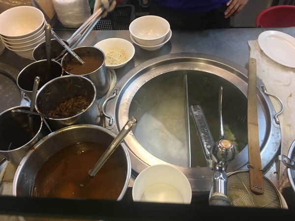 全記麻油雞：[捷運南京復興站食記] 全記麻油雞*中式料理*物超所值又安心的小吃聖品