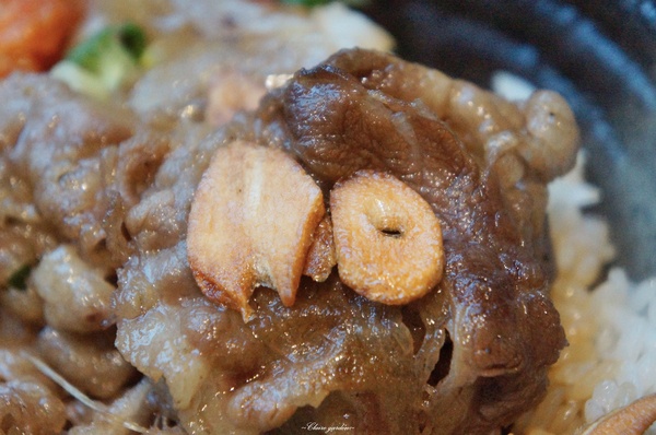 澠井川 日式串燒居酒屋:台北 捷運士林站 澠井川~色香味俱全大好吃香蒜燒牛五花丼