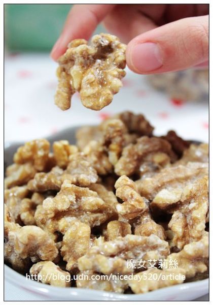 松記名點:春節美食|松記名點~輕烘焙堅果禮盒