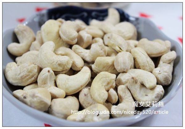 松記名點:春節美食|松記名點~輕烘焙堅果禮盒