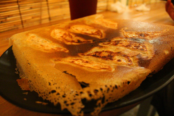 宇都宮餃子：[高雄] 傳說中的幽靈煎餃 果然名不虛傳!!!!!!!