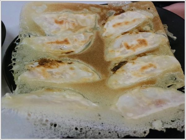 高雄-宇都宮餃子-煎餃子起盤