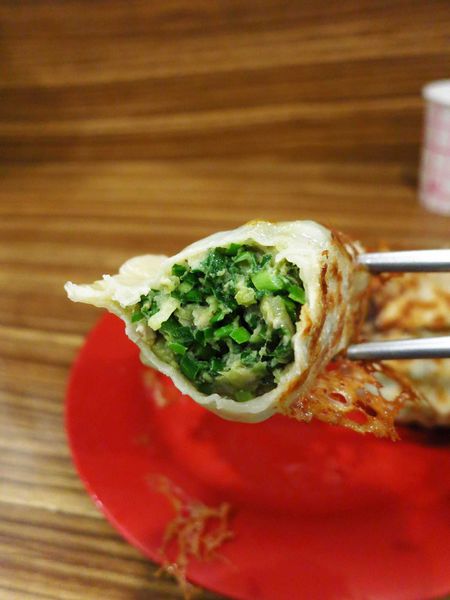 【桃園美食】宇都宮餃子-九層塔美味雪花餃