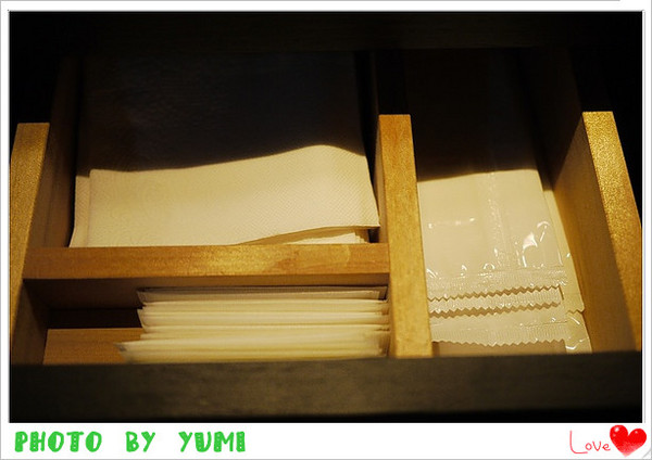 這一鍋皇室祕藏鍋物(朝富殿):【台中食記】七期特區美食!85度C集團也開火鍋店啦@這一鍋皇室秘藏鍋物(朝富殿)