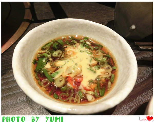 這一鍋皇室祕藏鍋物(朝富殿):【台中食記】七期特區美食!85度C集團也開火鍋店啦@這一鍋皇室秘藏鍋物(朝富殿)