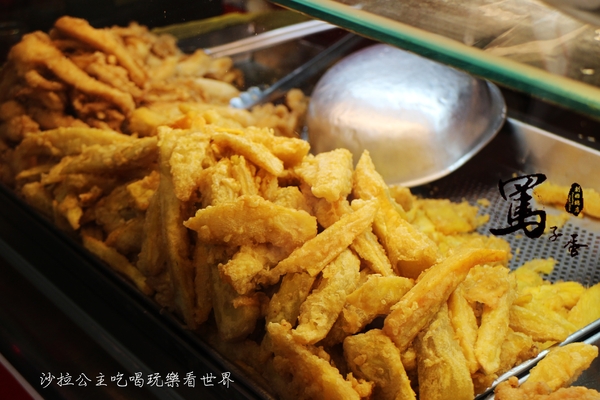 罵子蛋爆炸雞創始總店(創始總店)：宜蘭羅東必吃排隊美食『罵子蛋爆炸雞創始總店』牽絲雞排/炸物/宵夜/點心