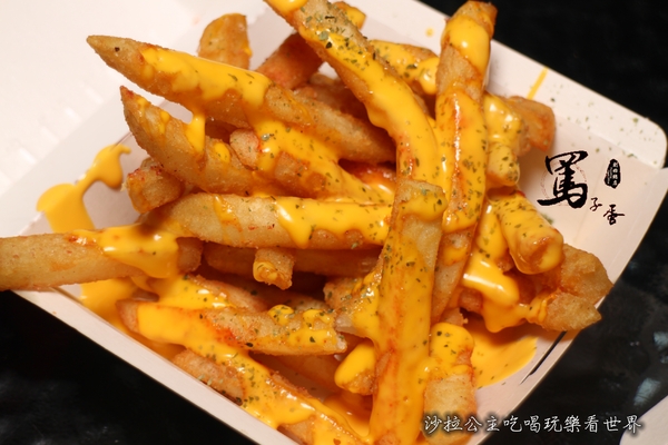 罵子蛋爆炸雞創始總店(創始總店)：宜蘭羅東必吃排隊美食『罵子蛋爆炸雞創始總店』牽絲雞排/炸物/宵夜/點心