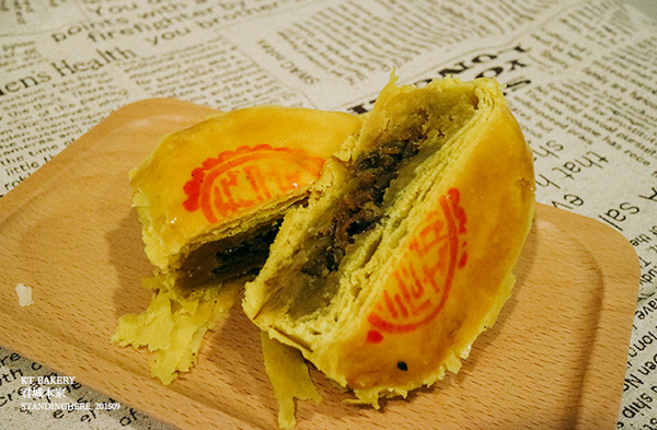 君城本家(重慶門市)：君城本家 翠玉檸茶鳳梨酥、經典中秋月餅禮盒推薦