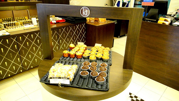 君城本家(重慶門市):【台北重慶】人氣團購蛋糕OREO起司蛋糕與宇治抹茶起司之君城本家