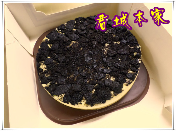 君城本家(重慶門市):【試吃】Oo香濃起司蛋糕又一波oO 吃過OREO起司蛋糕嗎?! ---君城本家(重慶分店)