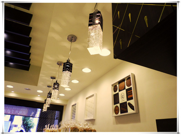 君城本家(重慶門市):【試吃】Oo香濃起司蛋糕又一波oO 吃過OREO起司蛋糕嗎?! ---君城本家(重慶分店)