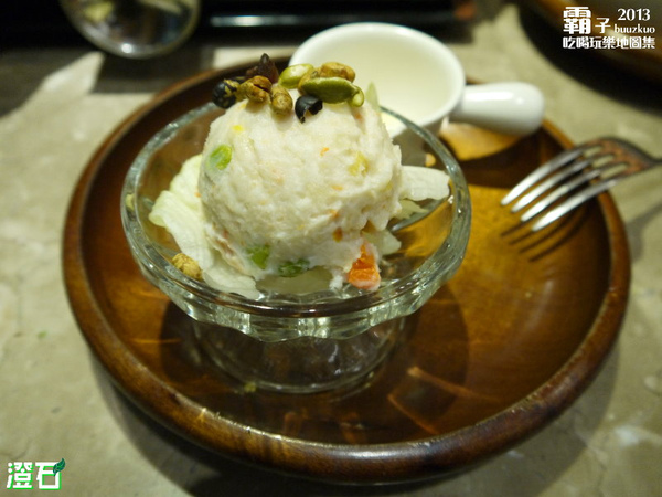 澄石蔬食咖啡廚坊(東興店)：澄石咖啡蔬食廚坊，蔬食新主義。