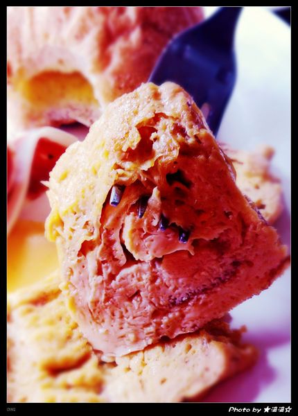 澄石蔬食咖啡廚坊(東興店)：【台中．美食】澄石蔬食咖啡廚坊(東興店)～素肉葷肉傻傻分不清之讓我Ｎ訪的超澎湃蔬食早餐♥