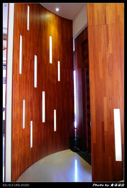 澄石蔬食咖啡廚坊(東興店)：【台中．美食】澄石蔬食咖啡廚坊(東興店)～素肉葷肉傻傻分不清之讓我Ｎ訪的超澎湃蔬食早餐♥