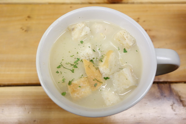 Dundas St.登打士街麵包美式主題餐廳(台北店)：登打士街+麵包吃到飽+美式主題餐廳+善導寺捷運站+平價餐點+主廚濃湯+雞肉麵+義大利麵