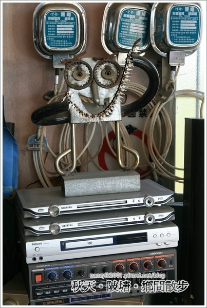 新屋後湖埤,黄色小鴨桃園逗留處:秋天陂塘鄉間散步【2013桃園縣地景廣場藝術節】