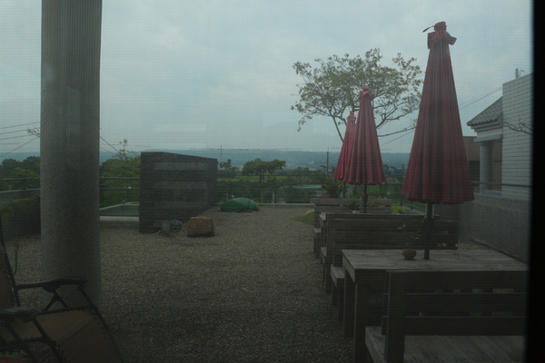 羅布森咖啡書蟲房:羅布森咖啡~書蟲房