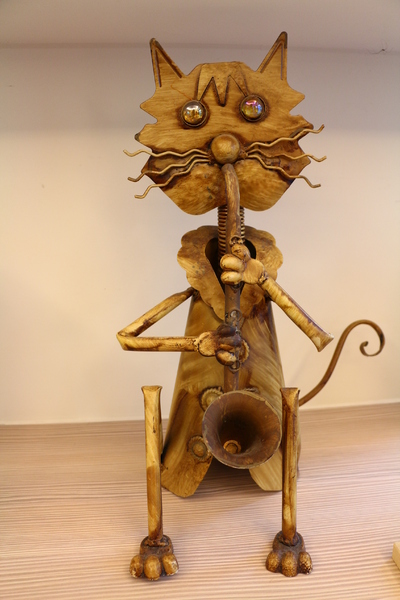 羅布森咖啡書蟲房:羅布森咖啡~書蟲房