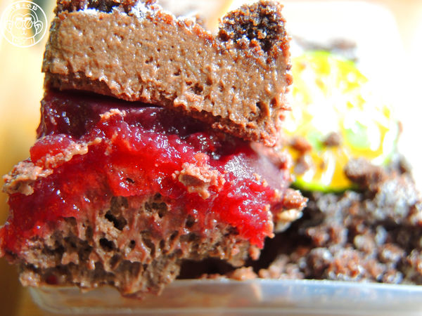 小口袋甜品 La Pochette：呷飽祙【新北新莊･La Pochette 小口袋甜品】會上癮的精緻甜點