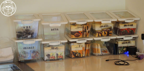 小口袋甜品 La Pochette：呷飽祙【新北新莊･La Pochette 小口袋甜品】會上癮的精緻甜點