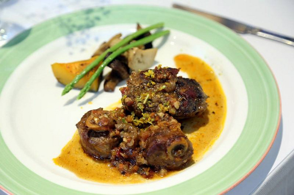 亞維農莊園料理:亞維農莊園料理,在圖書館內的南法風情!