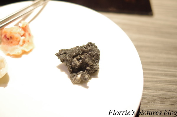 醉麻辣：台北美食(忠孝敦化站)~醉麻辣 麻辣鴛鴦鍋專門店~高品質的吃到飽東區麻辣火鍋店，漂亮的馬卡龍當餐後甜點