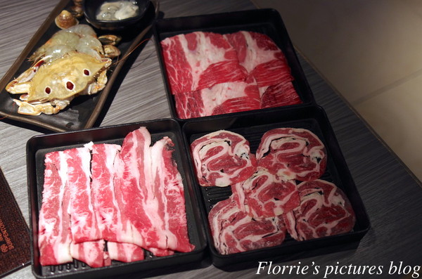 醉麻辣：台北美食(忠孝敦化站)~醉麻辣 麻辣鴛鴦鍋專門店~高品質的吃到飽東區麻辣火鍋店，漂亮的馬卡龍當餐後甜點