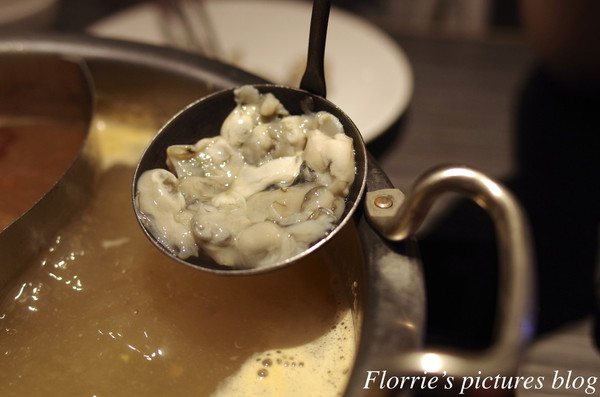 醉麻辣：台北美食(忠孝敦化站)~醉麻辣 麻辣鴛鴦鍋專門店~高品質的吃到飽東區麻辣火鍋店，漂亮的馬卡龍當餐後甜點