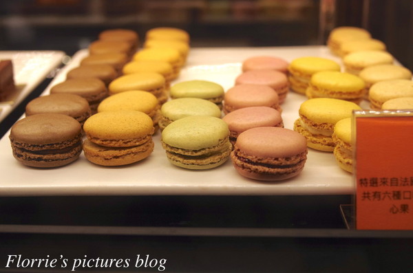 醉麻辣：台北美食(忠孝敦化站)~醉麻辣 麻辣鴛鴦鍋專門店~高品質的吃到飽東區麻辣火鍋店，漂亮的馬卡龍當餐後甜點