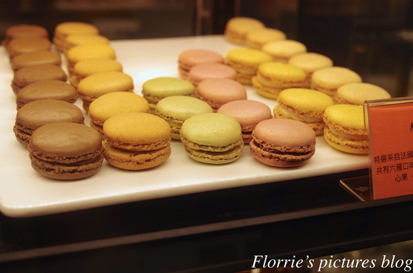 醉麻辣：台北美食(忠孝敦化站)~醉麻辣 麻辣鴛鴦鍋專門店~高品質的吃到飽東區麻辣火鍋店，漂亮的馬卡龍當餐後甜點