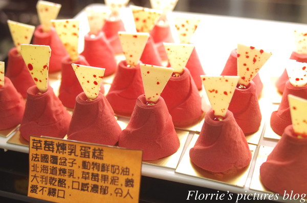 醉麻辣：台北美食(忠孝敦化站)~醉麻辣 麻辣鴛鴦鍋專門店~高品質的吃到飽東區麻辣火鍋店，漂亮的馬卡龍當餐後甜點