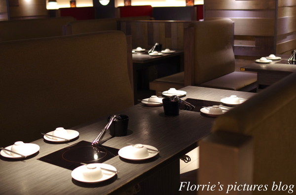 醉麻辣：台北美食(忠孝敦化站)~醉麻辣 麻辣鴛鴦鍋專門店~高品質的吃到飽東區麻辣火鍋店，漂亮的馬卡龍當餐後甜點