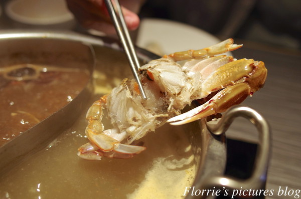 醉麻辣：台北美食(忠孝敦化站)~醉麻辣 麻辣鴛鴦鍋專門店~高品質的吃到飽東區麻辣火鍋店，漂亮的馬卡龍當餐後甜點