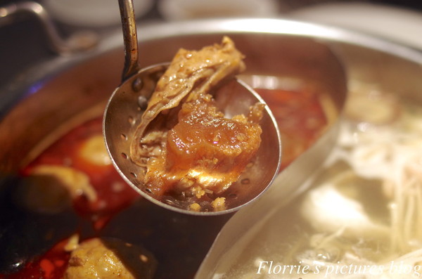 醉麻辣：台北美食(忠孝敦化站)~醉麻辣 麻辣鴛鴦鍋專門店~高品質的吃到飽東區麻辣火鍋店，漂亮的馬卡龍當餐後甜點