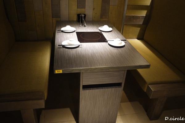 醉麻辣:台北市●大安區-醉麻辣~食材精緻的吃到飽火鍋!!!法國馬卡龍+哈根達斯~魅力無法擋!!!