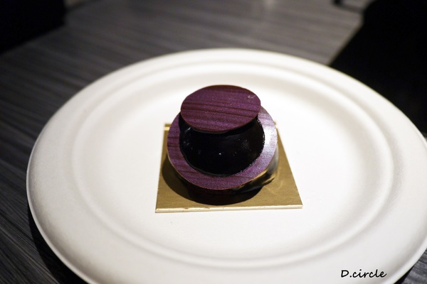 醉麻辣:台北市●大安區-醉麻辣~食材精緻的吃到飽火鍋!!!法國馬卡龍+哈根達斯~魅力無法擋!!!