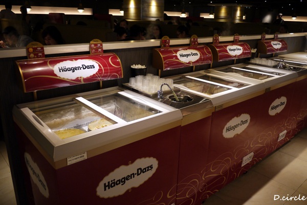 醉麻辣:台北市●大安區-醉麻辣~食材精緻的吃到飽火鍋!!!法國馬卡龍+哈根達斯~魅力無法擋!!!