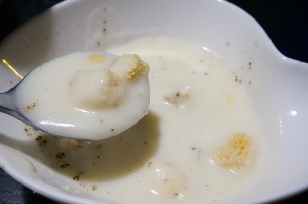 樂芙達咖啡：【口碑券】在小鄉村風享用美食的美好時光『板橋/樂芙達咖啡』