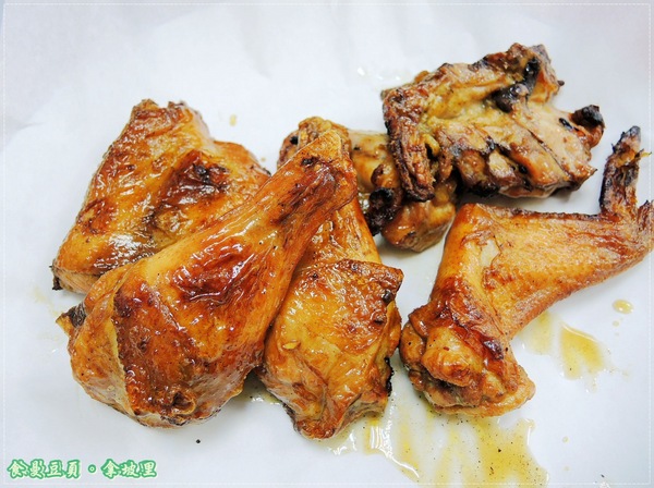 拿坡里披薩(景新店):『試吃』【拿坡里披薩】蘋果肉桂披薩。甜甜新口味