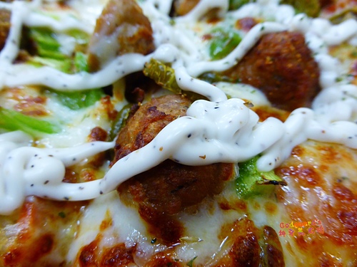 拿坡里披薩(和平店)：(體驗)[全省] 文末抽獎！拿坡里新產品～紅酒醬肉丸披薩